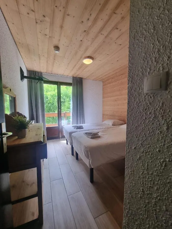**  Hotel Le Cairn Les Deux Alpes France
