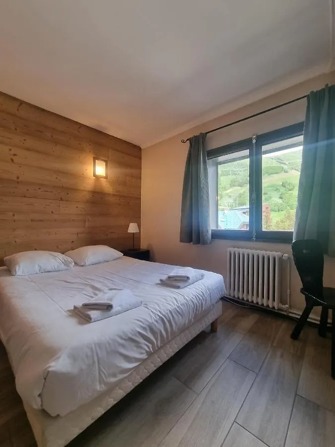 Hotel Le Cairn Les Deux Alpes